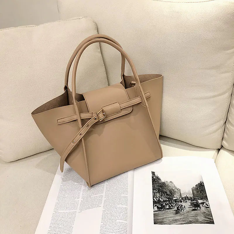 Stylish Shoulder Crossbody Wing Bag